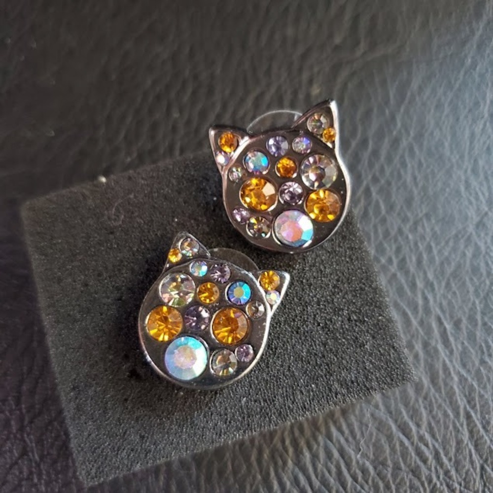 Betsey Johnson Black Cat Stud Earrings Gunmetal Multicolor Crystal Rhinestone BJ